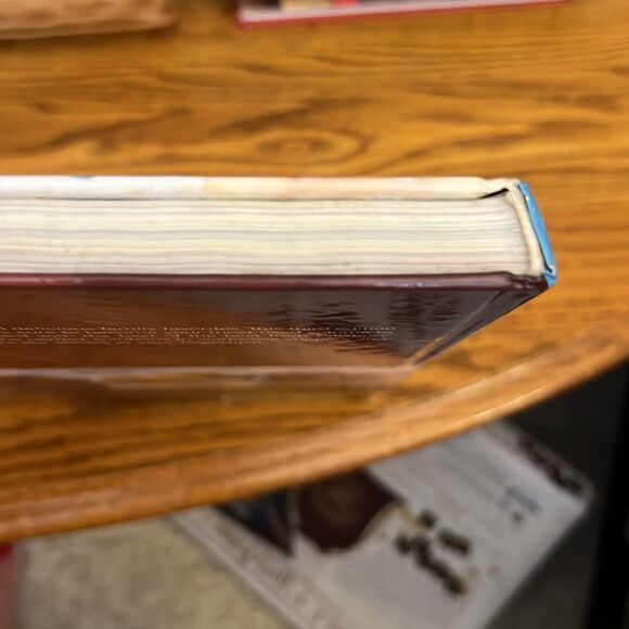 2008 Pillsbury Annual Recipes, 352 page cookbook - Picture 4 of 5